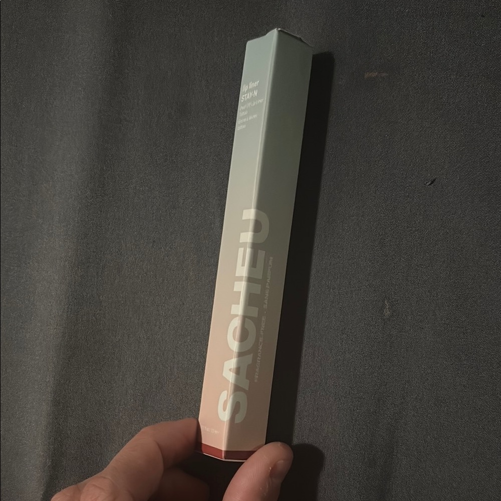 Sacheu Lip Liner
